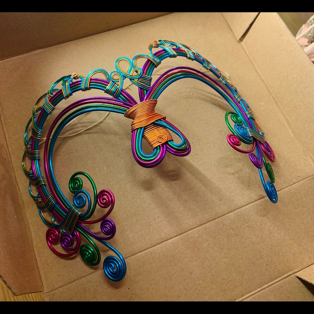Exquisite Wire Wrapped Mask